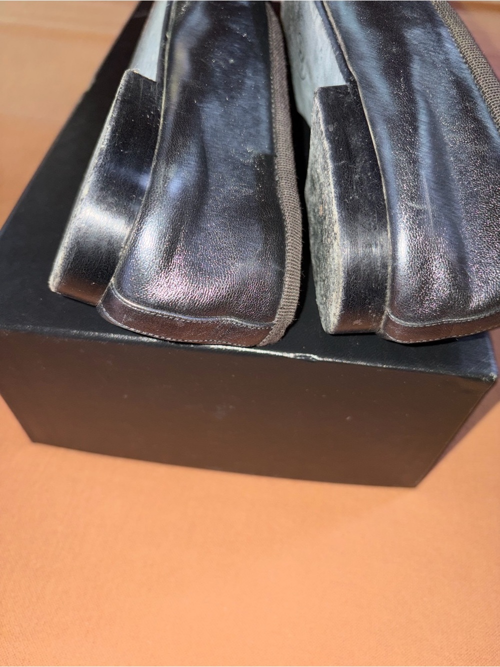 CHANEL Black Leather Loafers with Logo - Picture 5 of 6